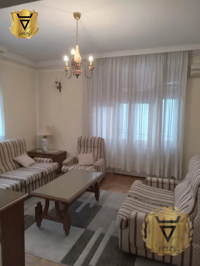 Beograd Vračar Dvoiposoban stanovi 600 evra 
