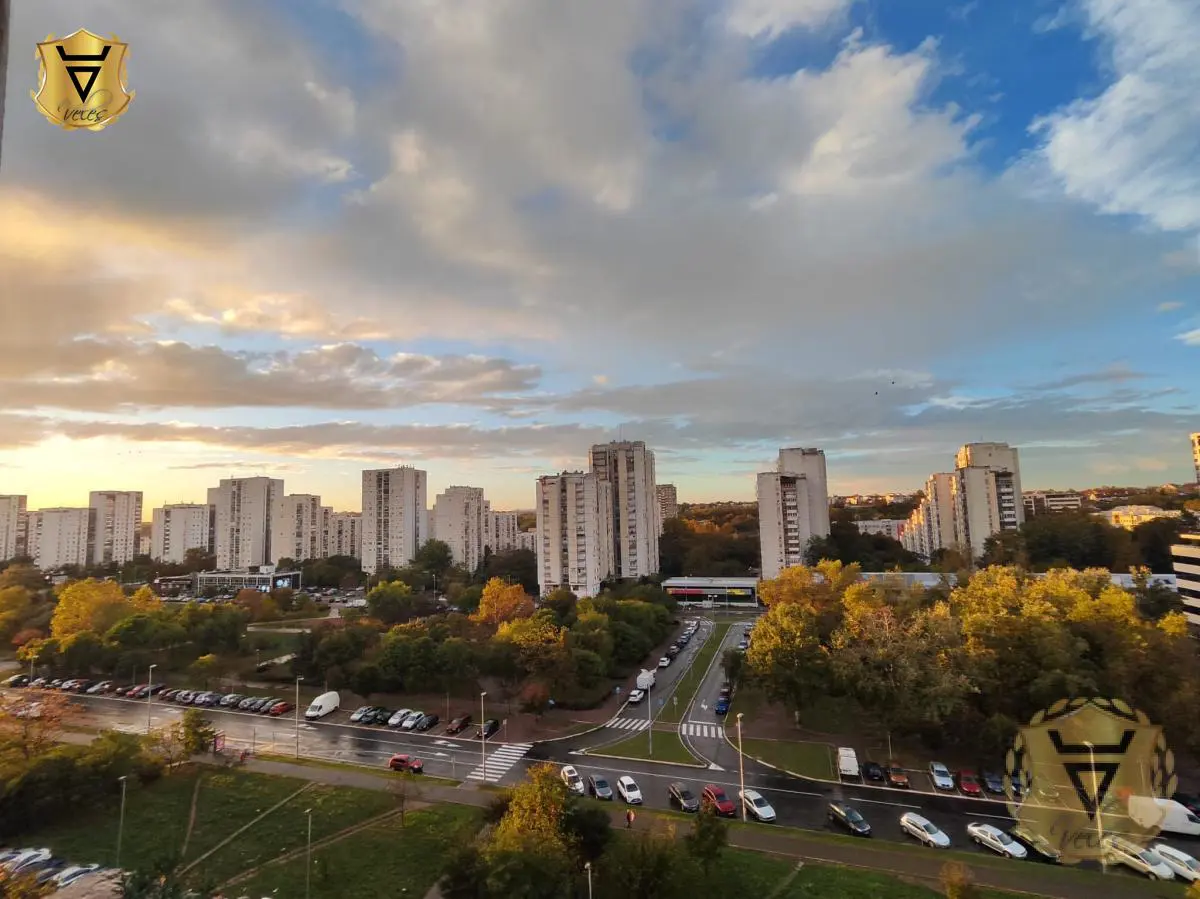 Dvosoban stanovi Novi Beograd Savski blokovi (44 45 70 70a) 600 evra 