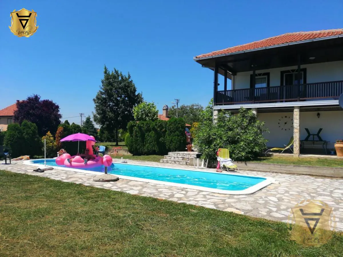 kuće Barajevo - 299900 evra 