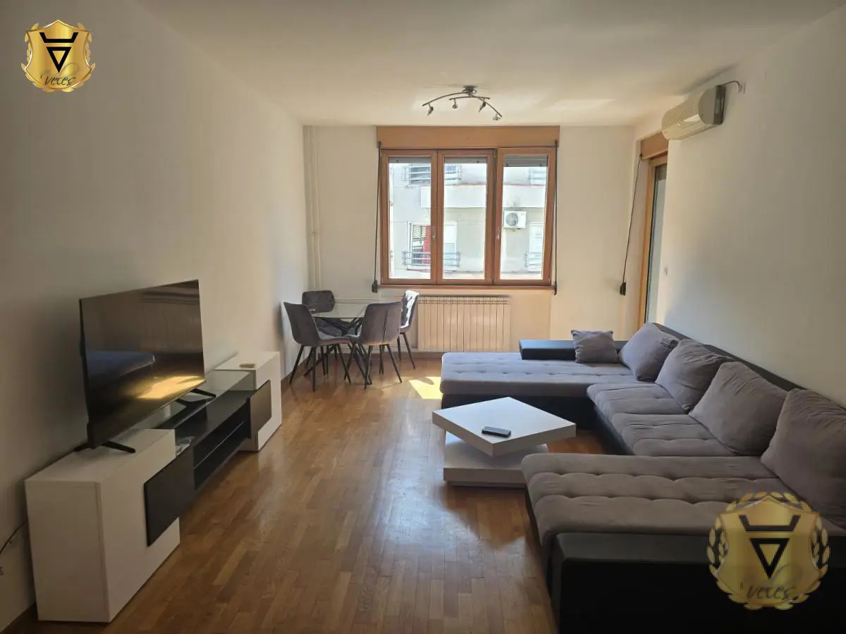 stanovi Beograd Đeram Marka Oreškovića  novogradnja Dvoiposoban 