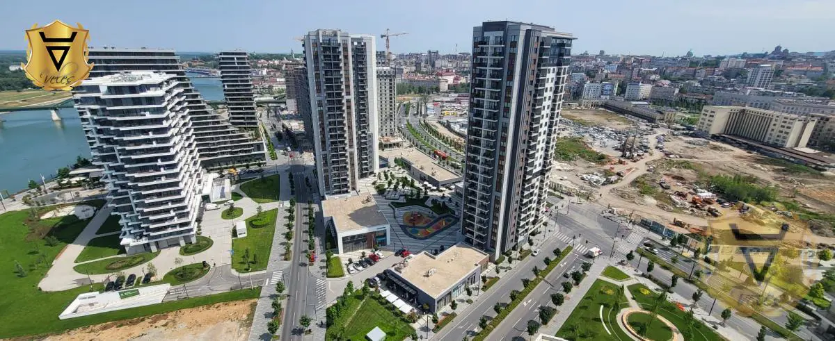 Beograd Savski venac  novogradnja Trosoban stanovi 1800 evra 