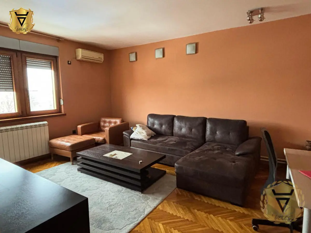 Beograd Vračar Trosoban stanovi 750 evra 