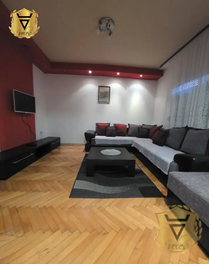 Beograd Palilula Trosoban stanovi 600 evra 