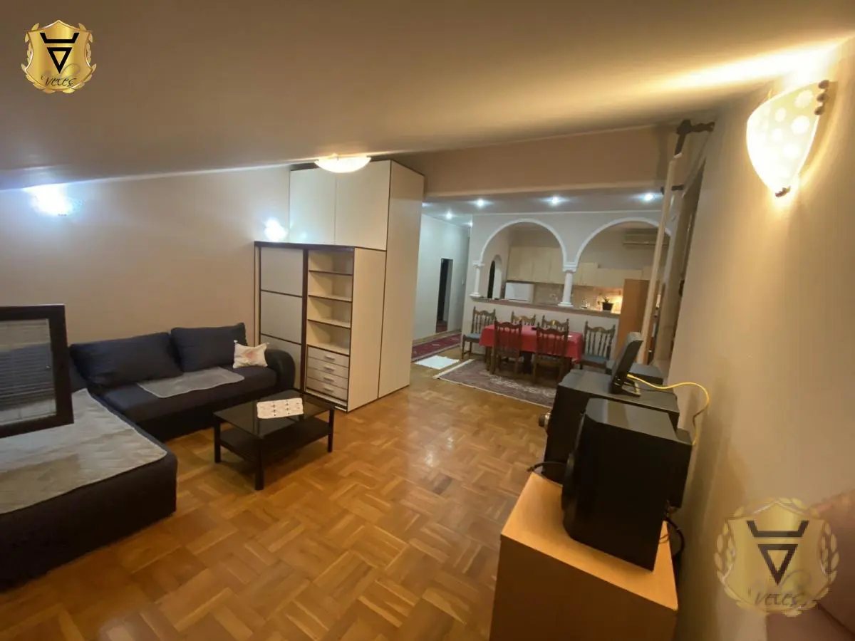 stanovi Beograd Cvetkova pijaca  Bukureska Trosoban 