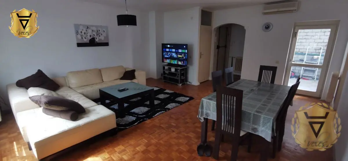 Dvosoban stanovi Novi Beograd Bežaniska kosa (1 2 3) 600 evra 