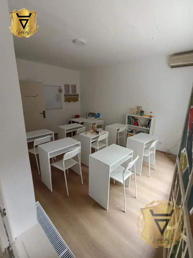 Jednoiposoban stanovi Stari Grad Dorćol gornji 600 evra 