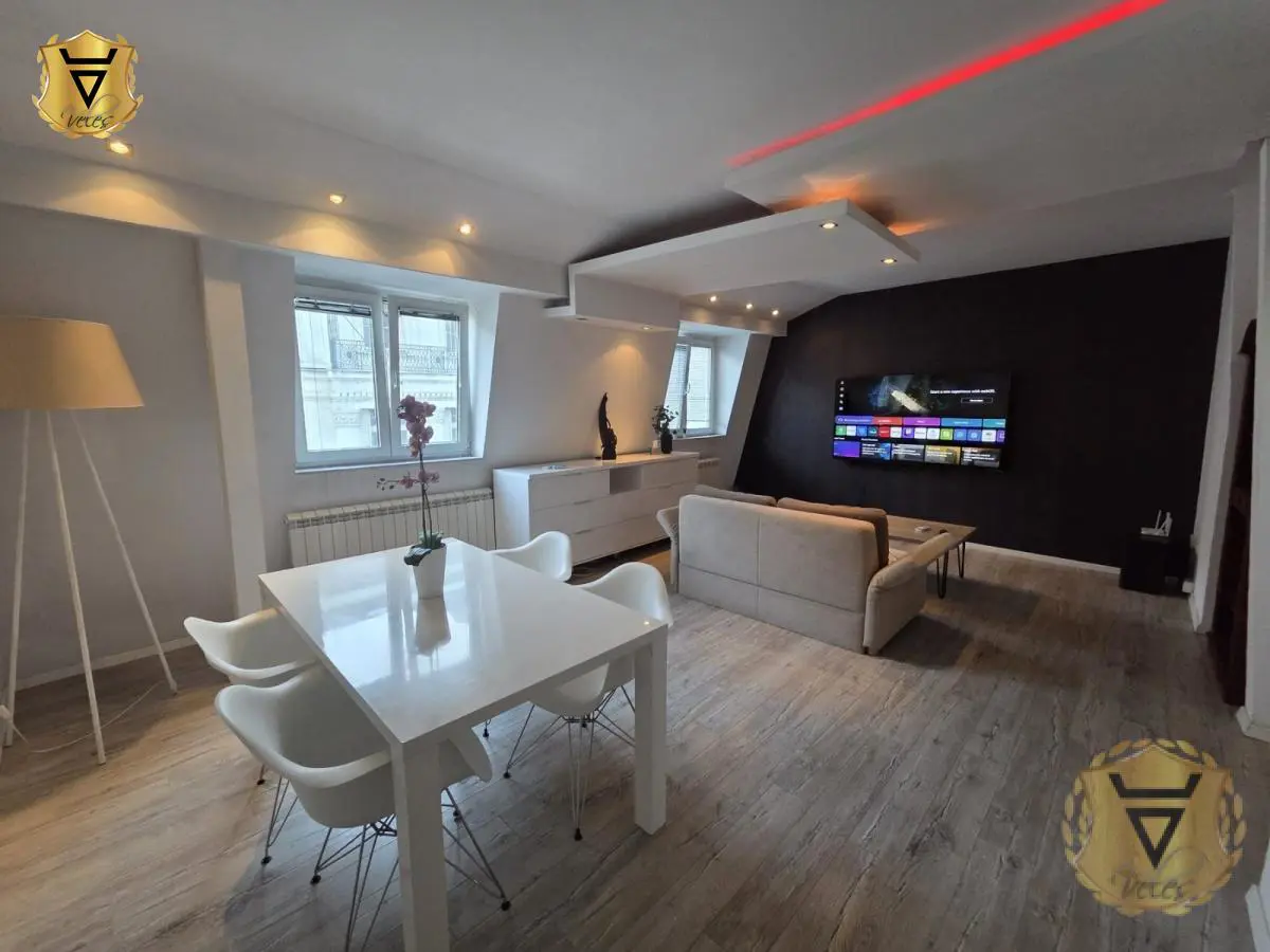 Beograd Stari Grad Dvosoban stanovi 950 evra 