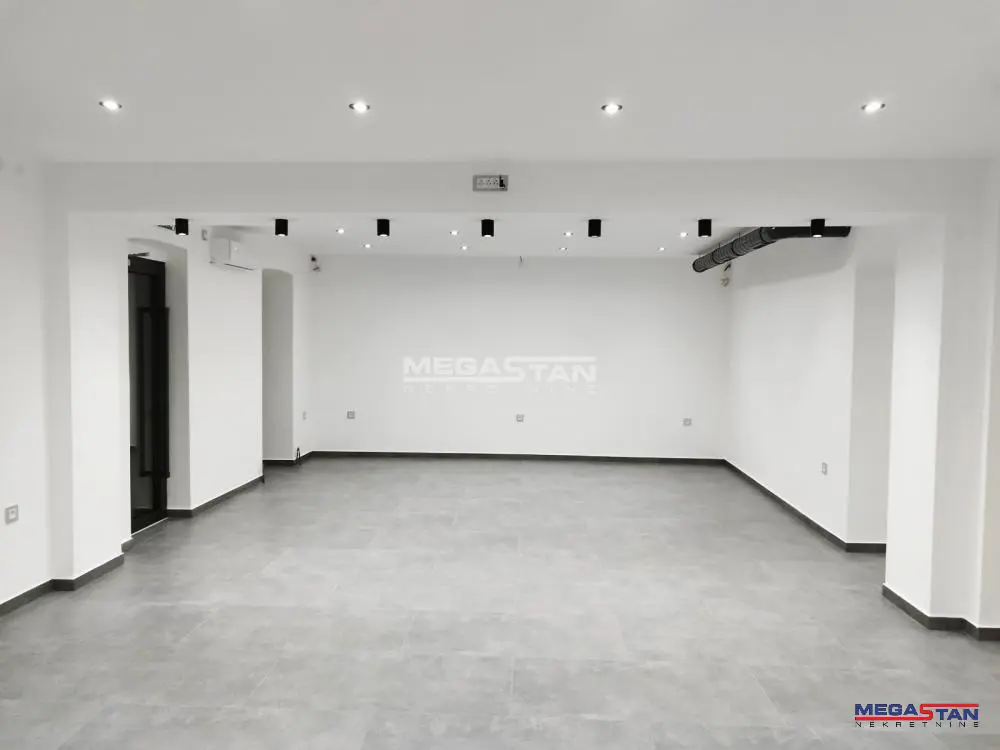 poslovni prostor Pančevo centar 1200 evra 