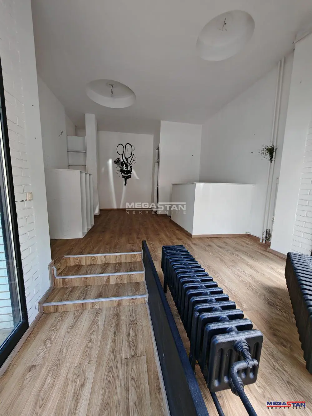 Beograd Novi Beograd poslovni prostor 89000 evra 