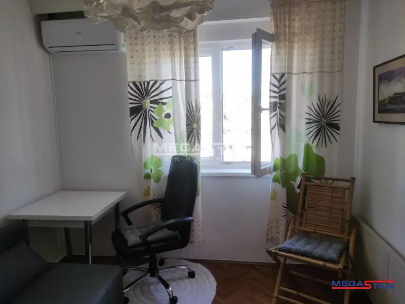 Garsonjera stanovi Stari Grad Skadarlija 300 evra 