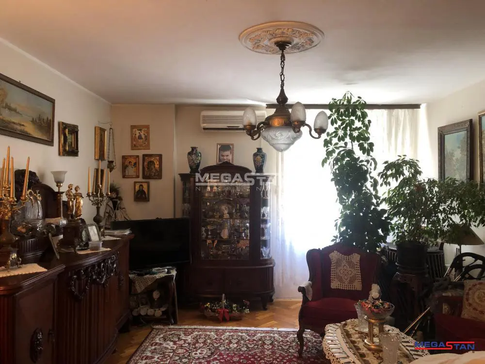 Troiposoban stanovi Vračar Vračar lokacija 397000 evra 