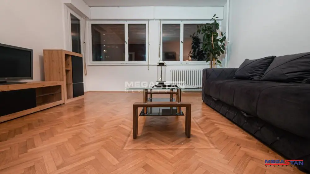 Dvosoban stanovi Novi Beograd Genex (blok 37 i 38) 600 evra 