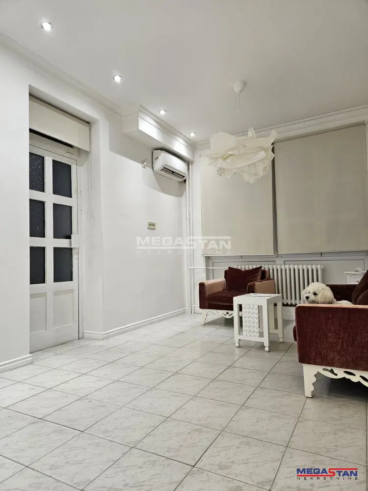 Beograd Vračar poslovni prostor 142000 evra 