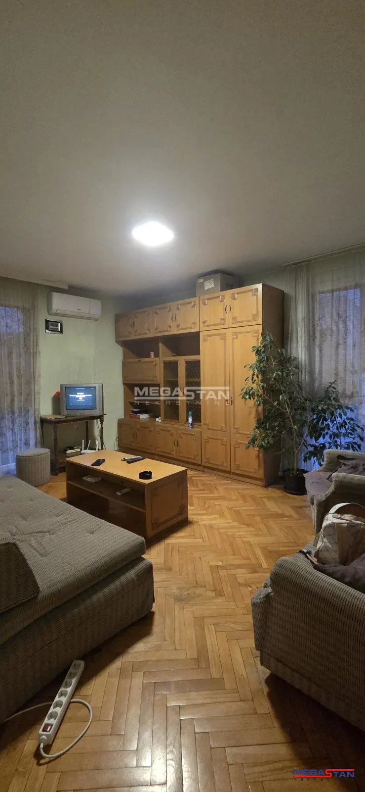 Beograd Čukarica Dvosoban stanovi 450 evra 
