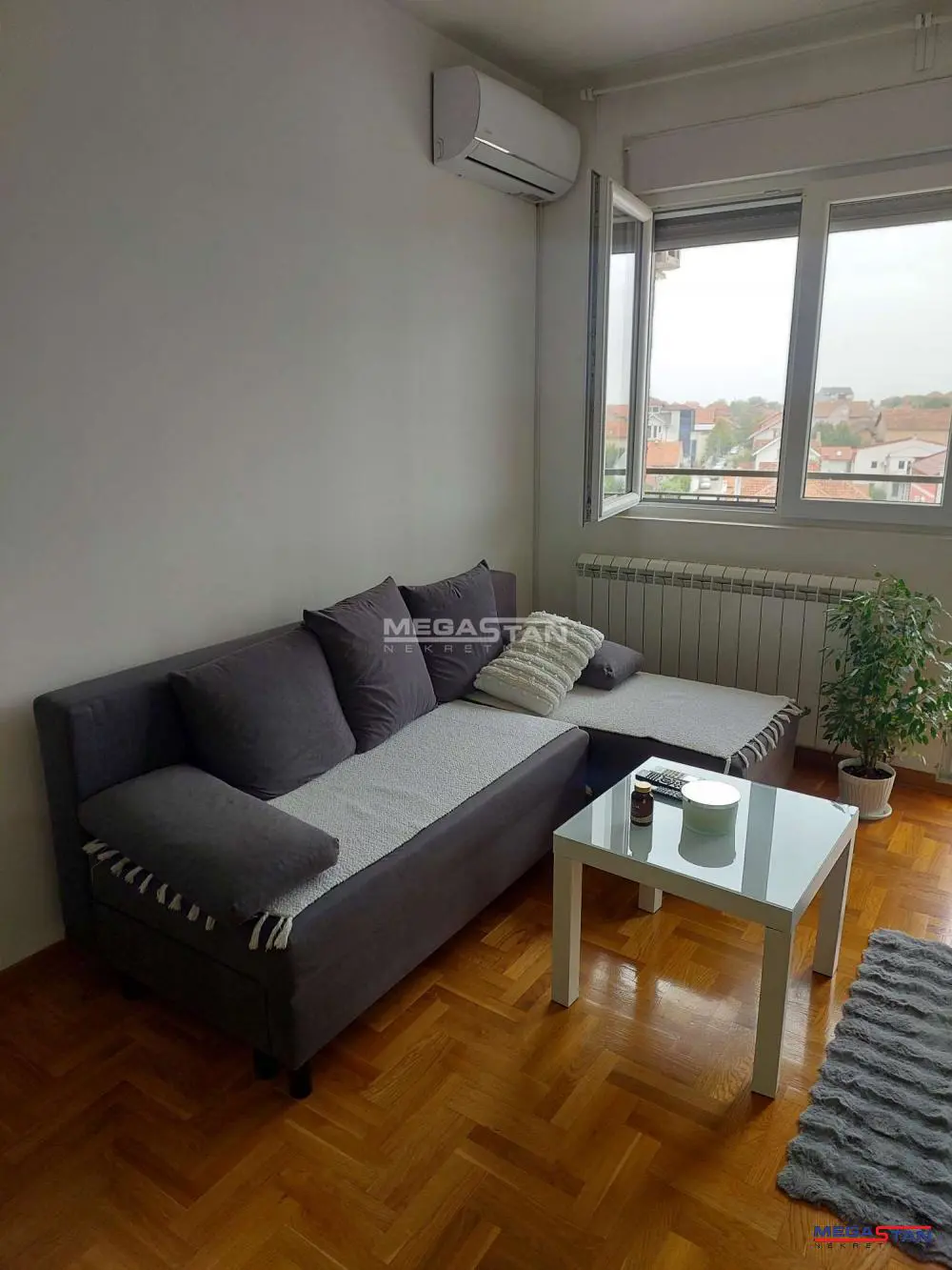 Beograd Novi Beograd Garsonjera stanovi 95000 evra 
