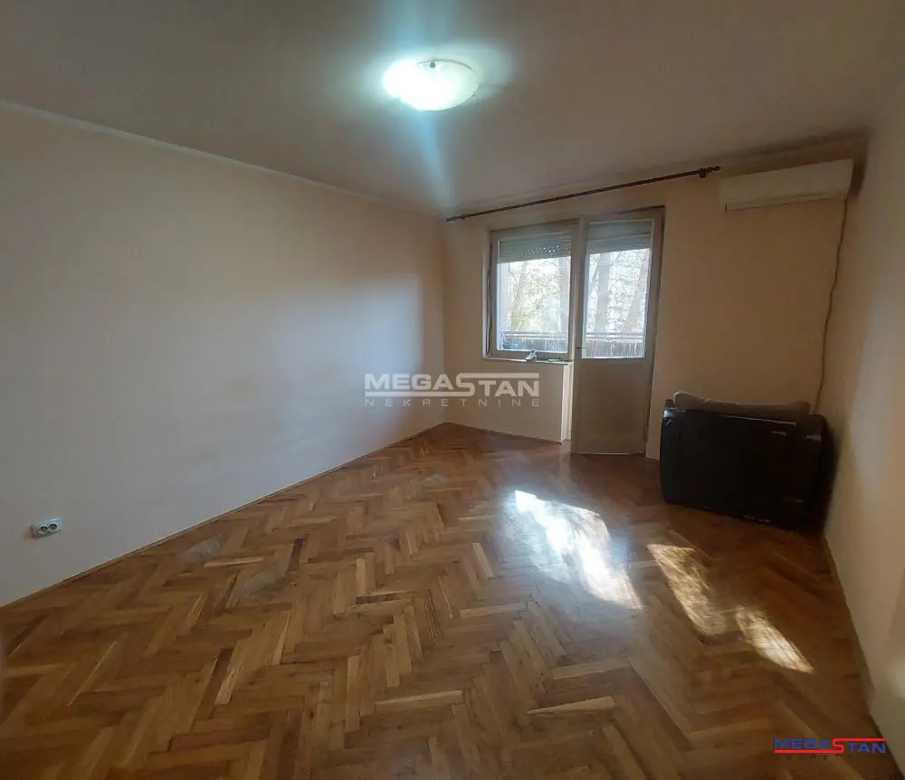 Jednosoban stanovi Voždovac Braće Jerković I II 112000 evra 