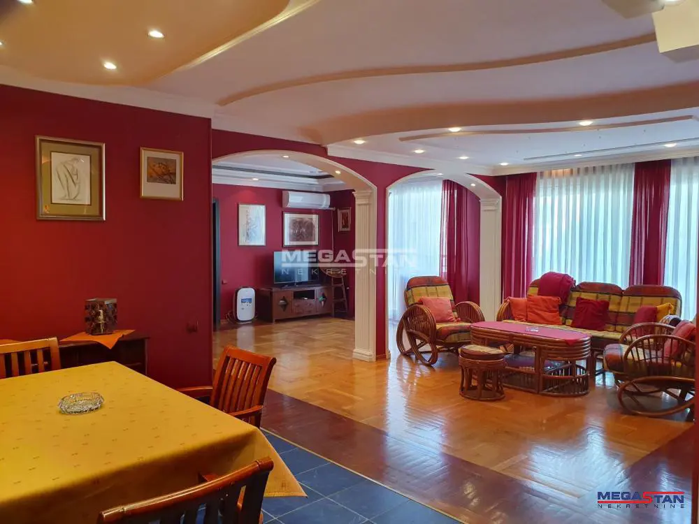 Četvorosoban stanovi Voždovac Pašino i Lekino brdo 386000 evra 