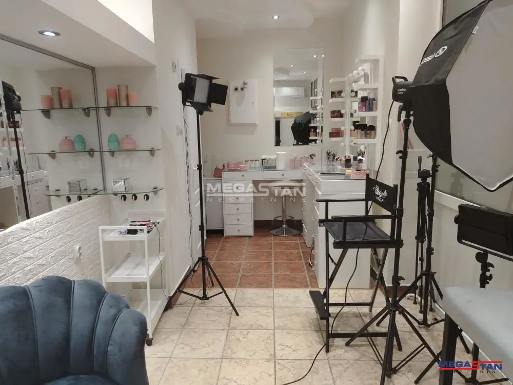 Beograd Vračar poslovni prostor 48000 evra 