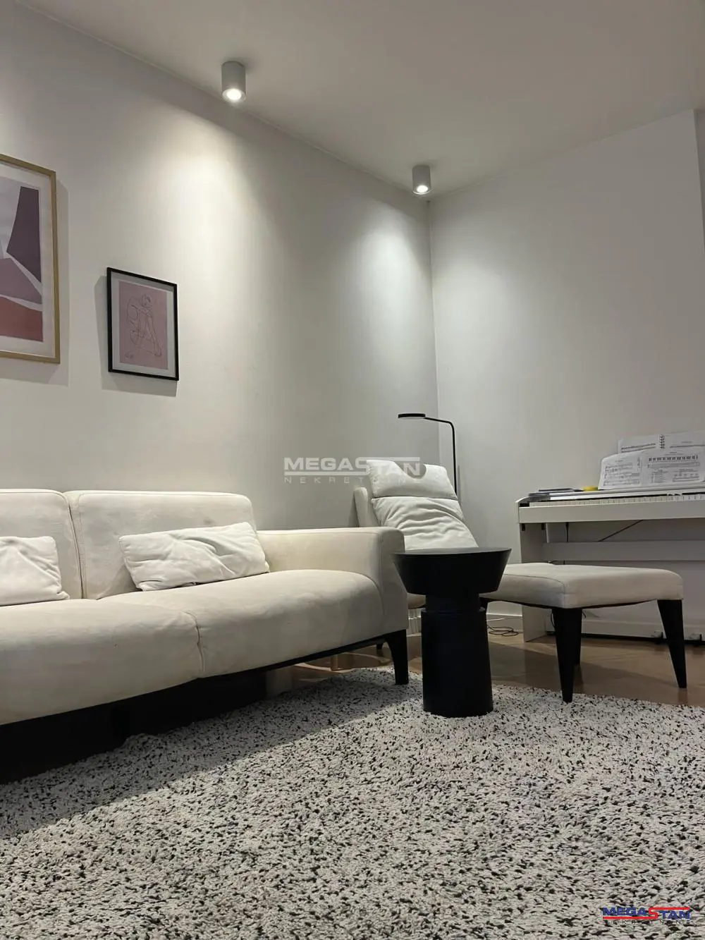 Dvoiposoban stanovi Voždovac Pašino i Lekino brdo 246000 evra 