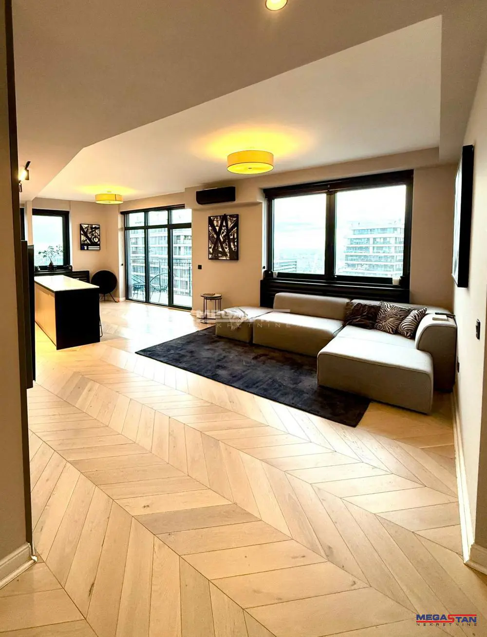 Četvorosoban stanovi Savski venac Beograd na vodi 620000 evra 