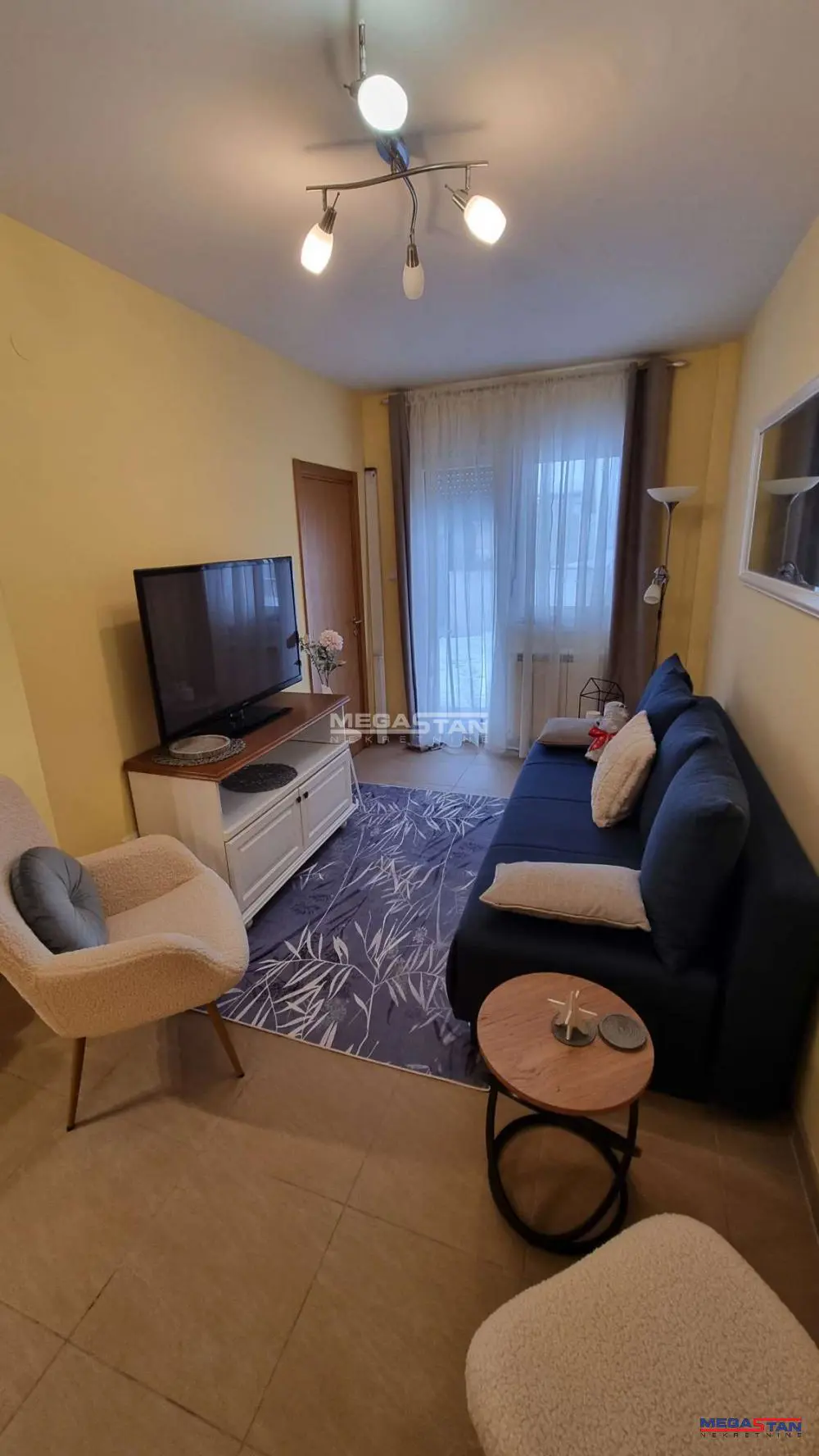 Jednoiposoban stanovi Čukarica Cerak 600 evra 