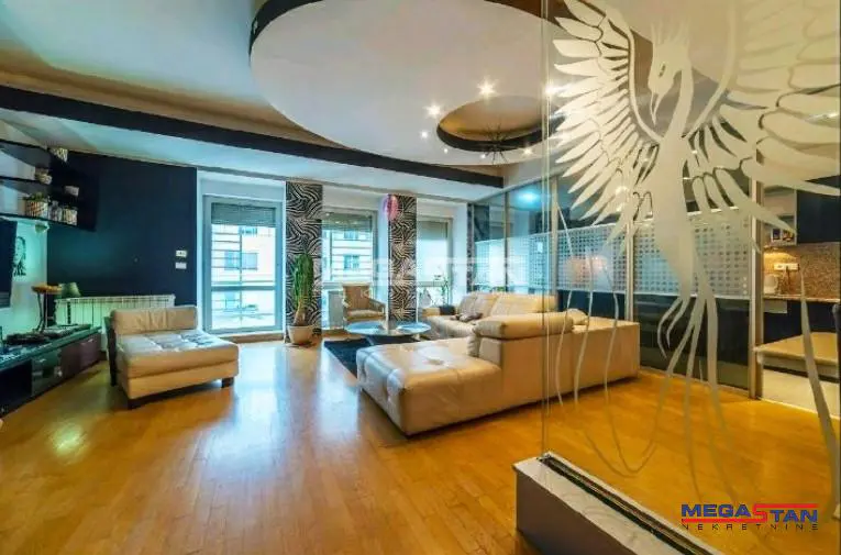 Beograd Zvezdara Četvorosoban stanovi 1300 evra 