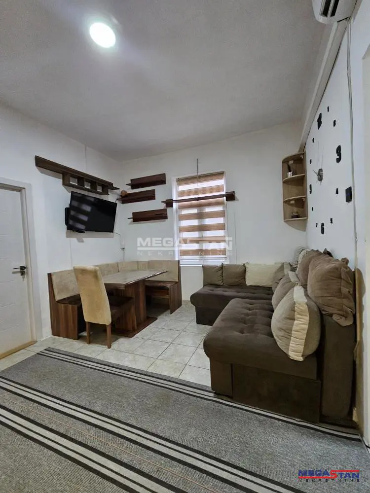 kuće Stari Grad Skadarlija 650 evra 