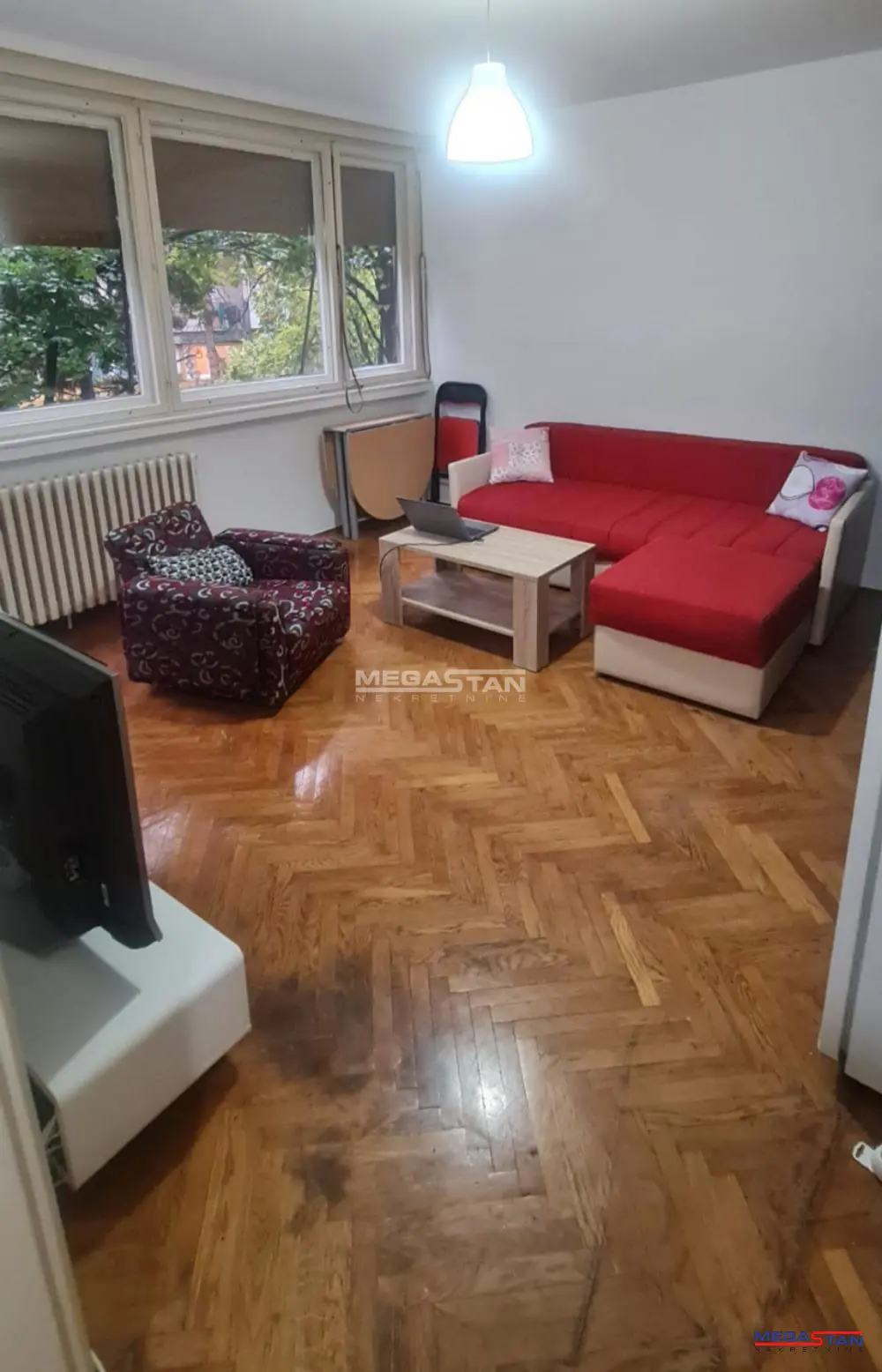 Beograd Voždovac Garsonjera stanovi 250 evra 