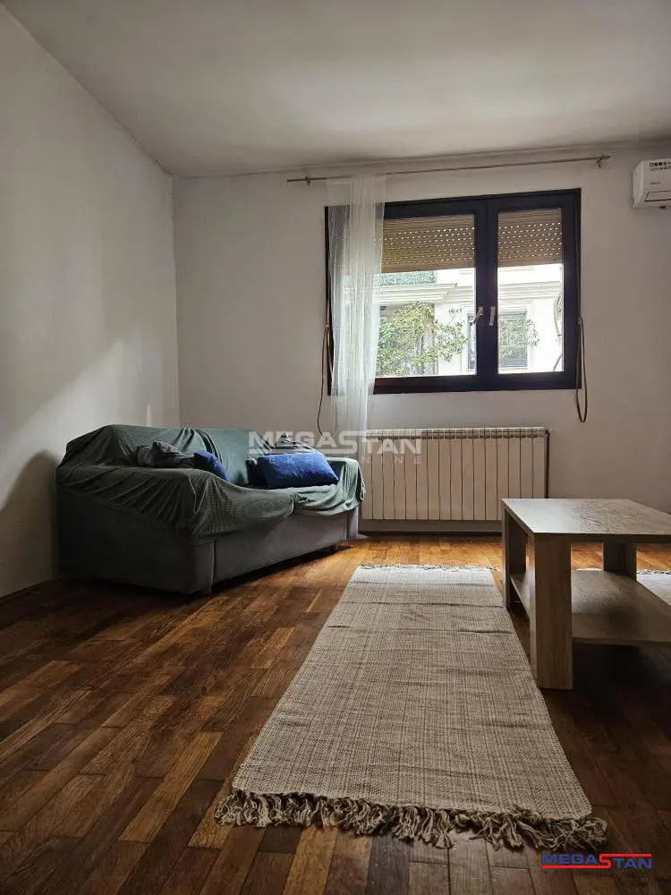 Beograd Zvezdara Jednosoban stanovi 450 evra 