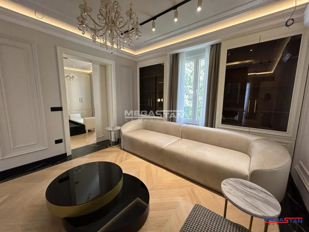 Četvorosoban stanovi Vračar Krunski venac 530000 evra 