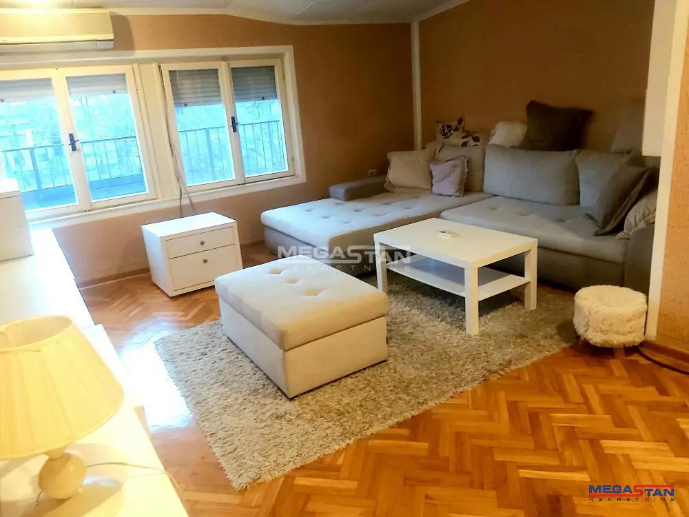 Dvosoban stanovi Palilula Kotež 75000 evra 