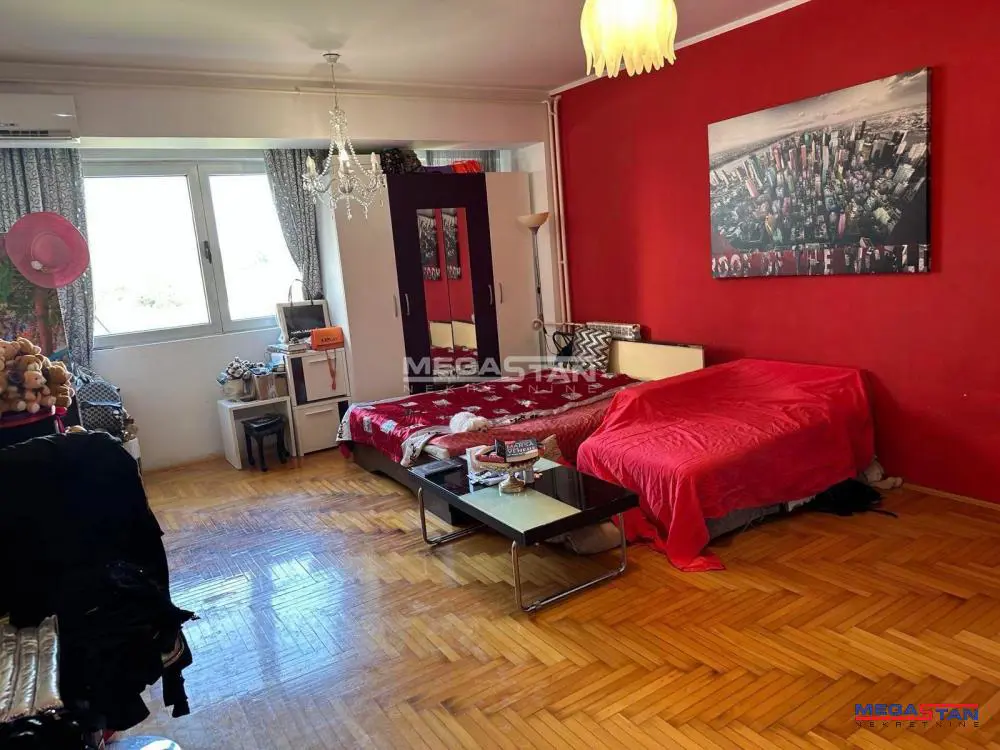 Jednoiposoban stanovi Rakovica Vidikovac 150900 evra 