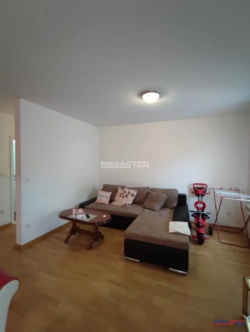 stanovi Beograd Miroslava Radojčića Dvoiposoban 