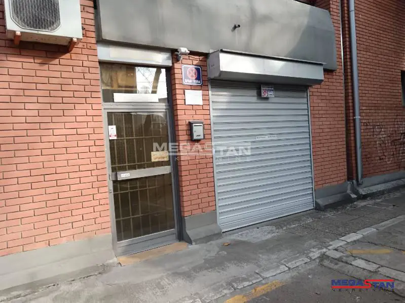 poslovni prostor Zvezdara Cvetkova pijaca 120000 evra 