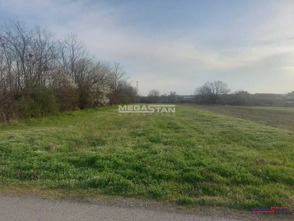 plac Surčin Surčin naselje 30000 evra 