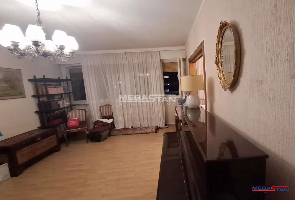 stanovi Beograd Jurija Gagarina Troiposoban 