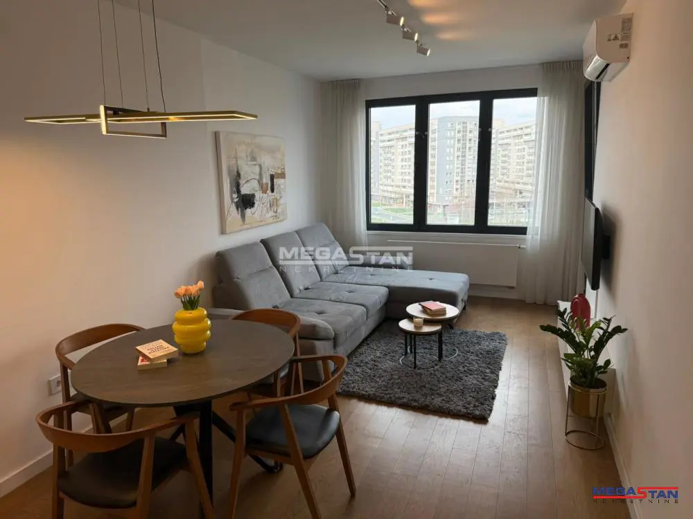 Trosoban stanovi Novi Beograd Blok 58 295000 evra 