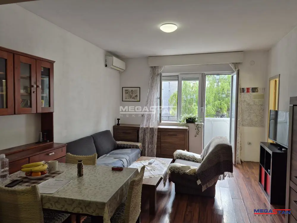 stanovi Beograd Maksima Gorkog Troiposoban 