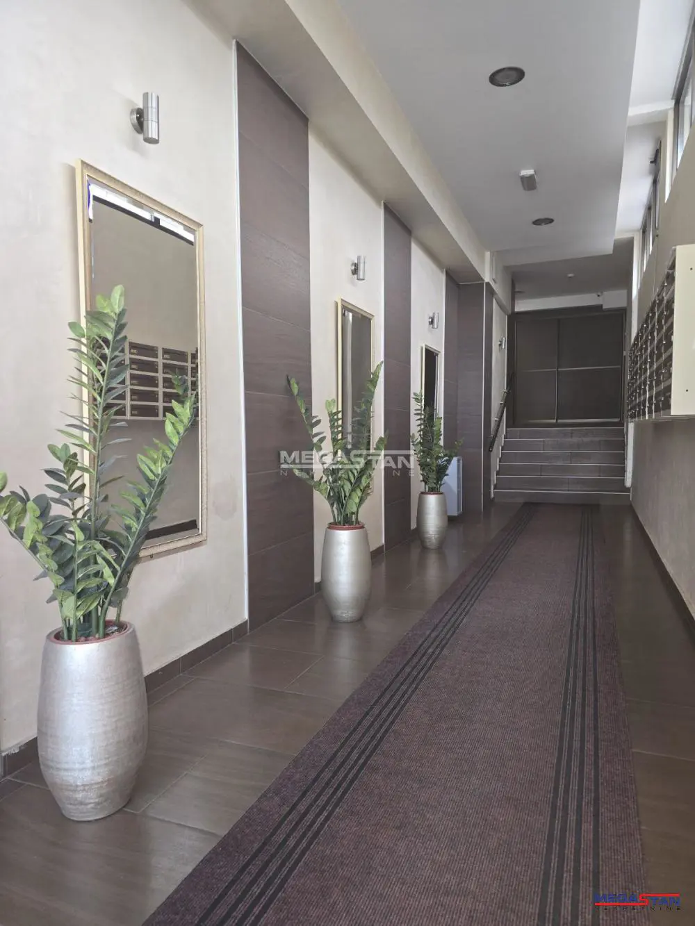 Dvosoban stanovi Voždovac Voždovačka Crkva 200000 evra 