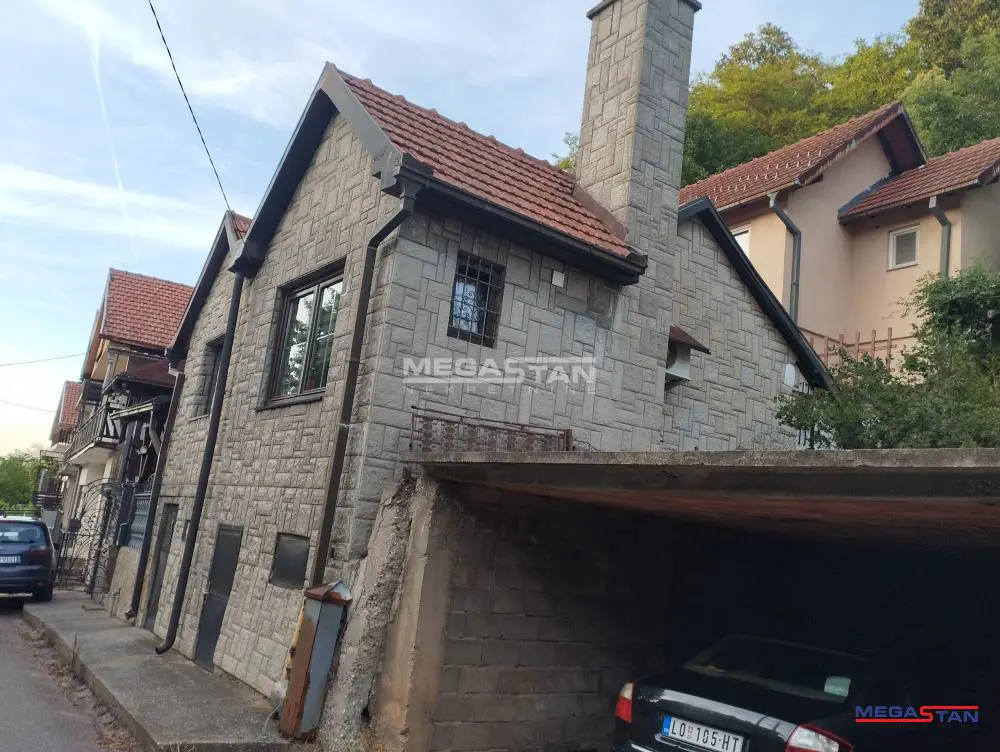 kuće MAČVANSKI OKRUG 