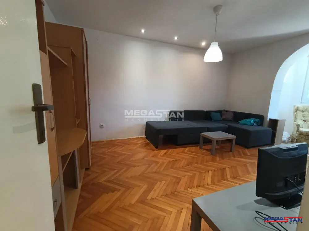 stanovi Beograd Vojvode Stepe Garsonjera 