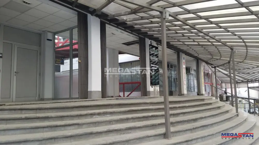 Beograd Vračar poslovni prostor 38000 evra 
