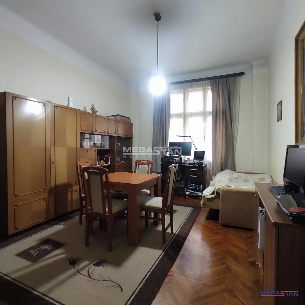 Beograd Vračar Dvoiposoban stanovi 370000 evra 