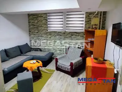 Trosoban stanovi Rakovica Kanarevo Brdo 400 evra 