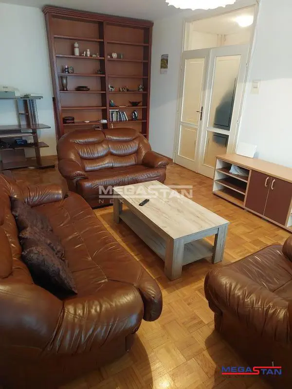 stanovi Beograd Jurija Gagarina Dvoiposoban 