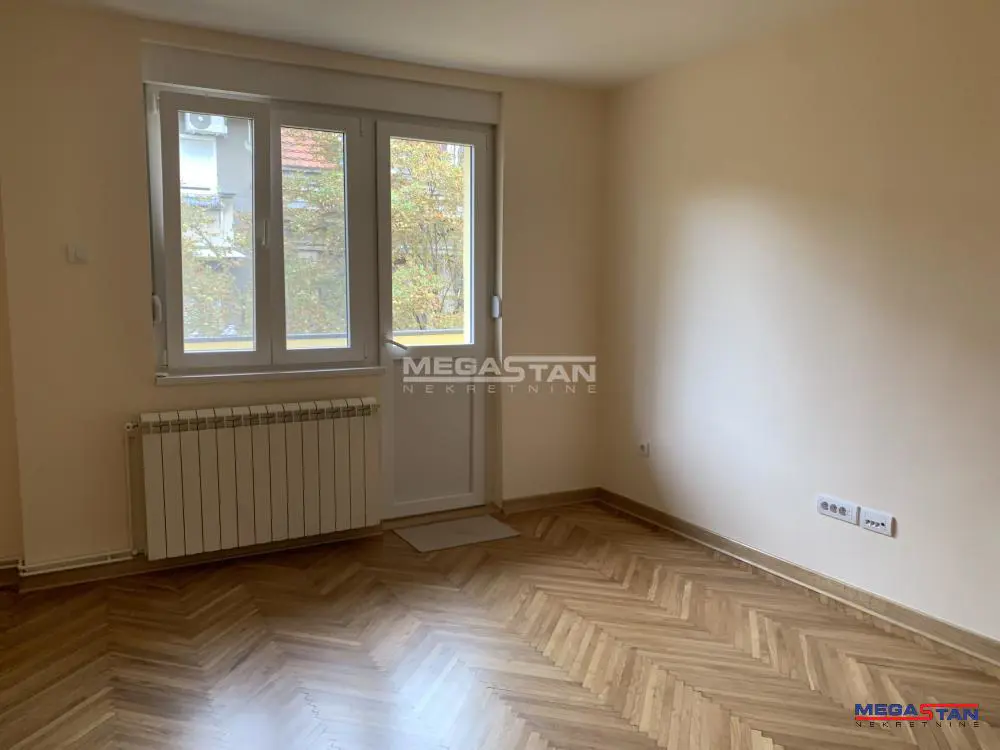 Dvosoban stanovi Vračar Slavija 850 evra 