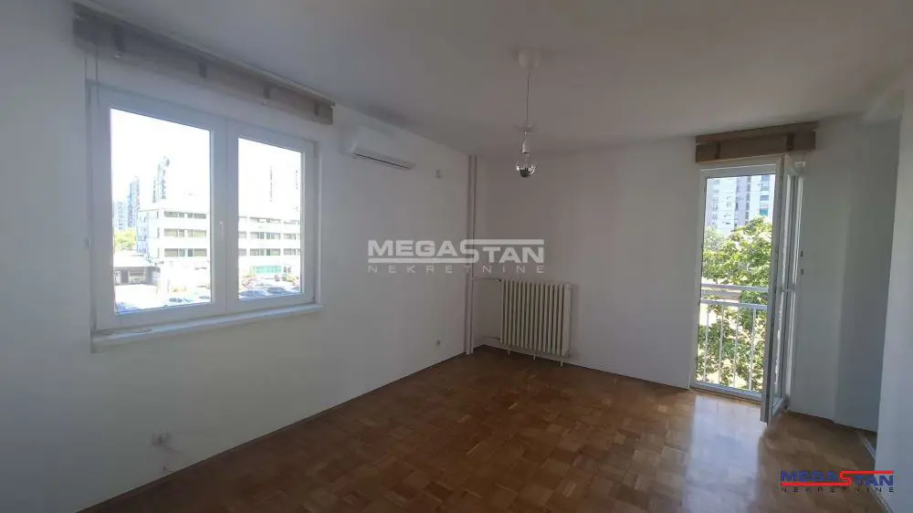 stanovi Beograd Jurija Gagarina Dvoiposoban 