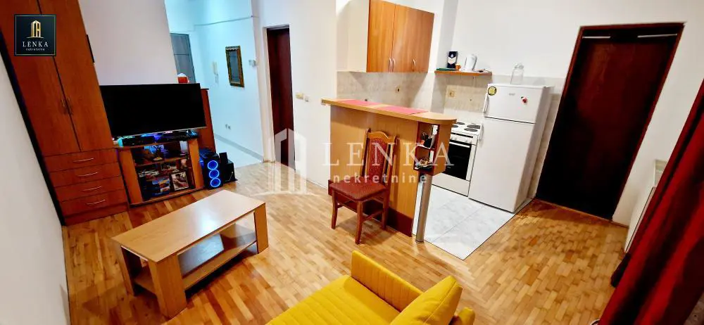 Dvosoban stanovi Rakovica Vidikovac 280 evra 