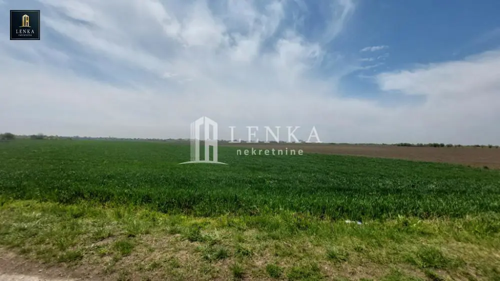 plac Pećinci Šimanovci 687000 evra 