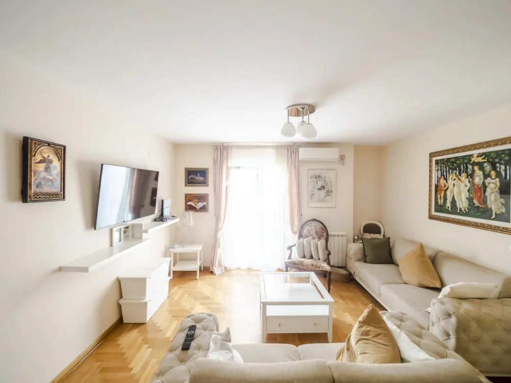  uknjizeni Trosoban stanovi Voždovac Pašino i Lekino brdo 295000 evra 